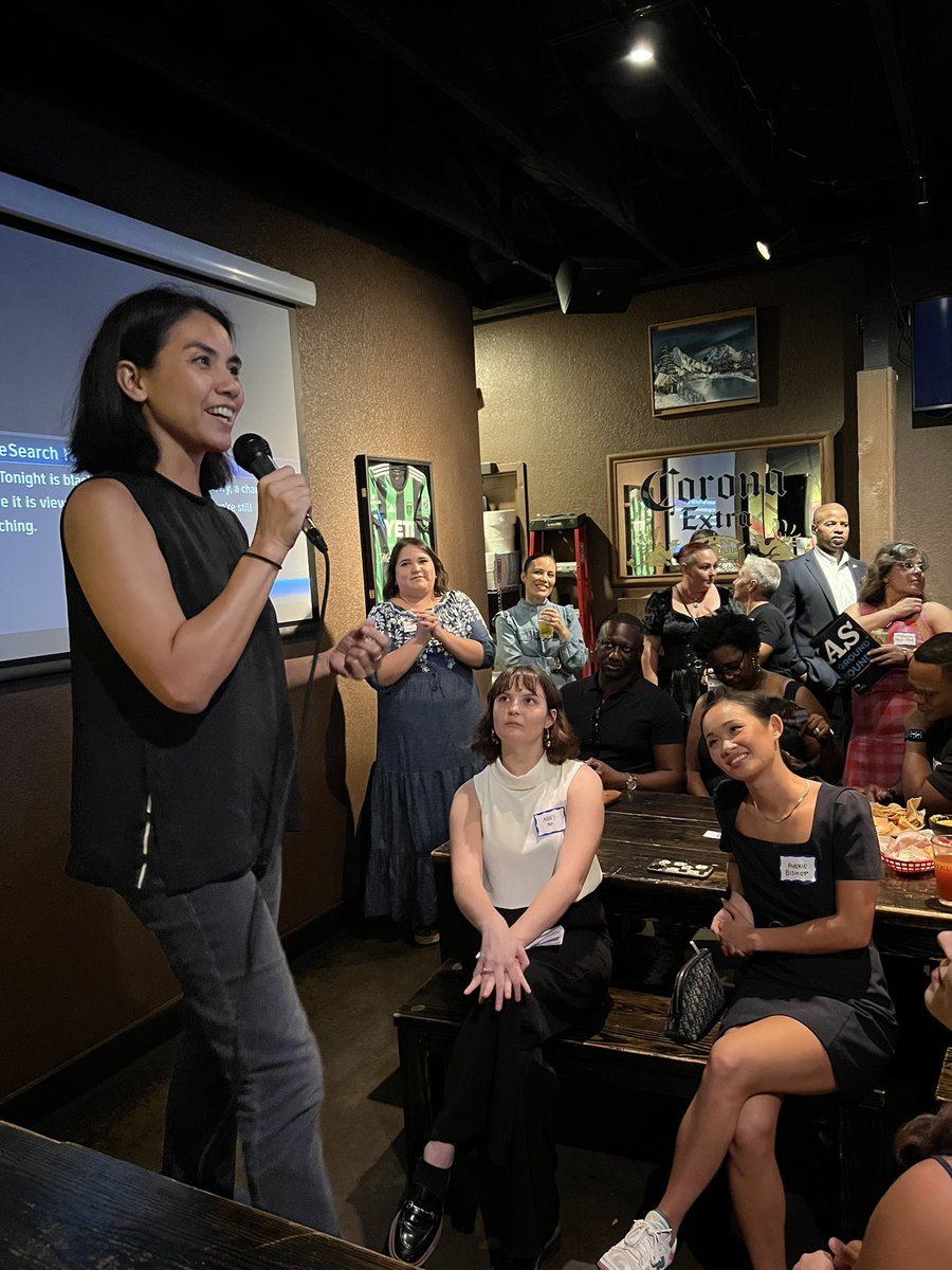 Amazing crowd last night at the Women in Leadership Happy Hour, as we welcomed our new Executive Director @MAAlcala, along with @GinaOrtizJones, @GinaForAustin, and @Ana_Ramon89.

Texas is THE battleground of battlegrounds, and we’re ready to make history in 2024.