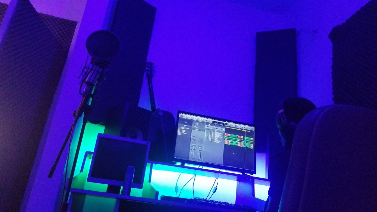 ThateBeats's tweet photo. Army Yard Records contact me  for studio time https://t.co/zNUjdAYphx