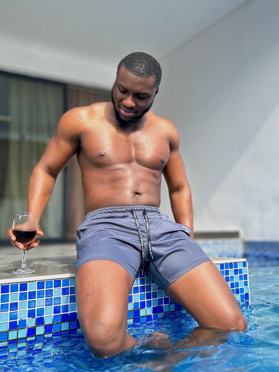 giddy_fia's tweet photo. Ladies! Allow me bless your timeline this morning 😫❤️

Baby boy szn all year 🔥🔥 

#giddyfia #fianation #lifestyle https://t.co/58EtISkFnr