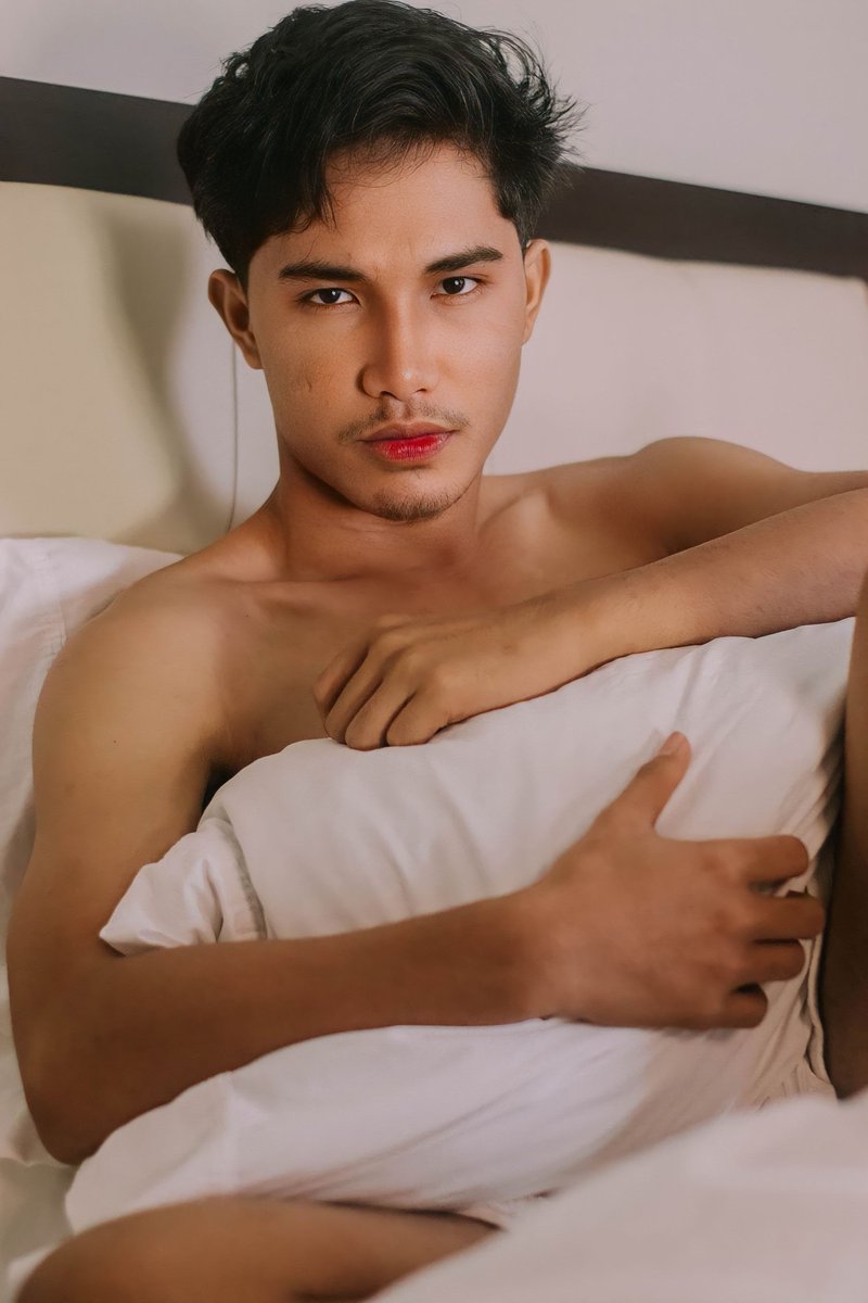 cris_cabides's tweet photo. Look at me! https://t.co/b5b0e3YAG4