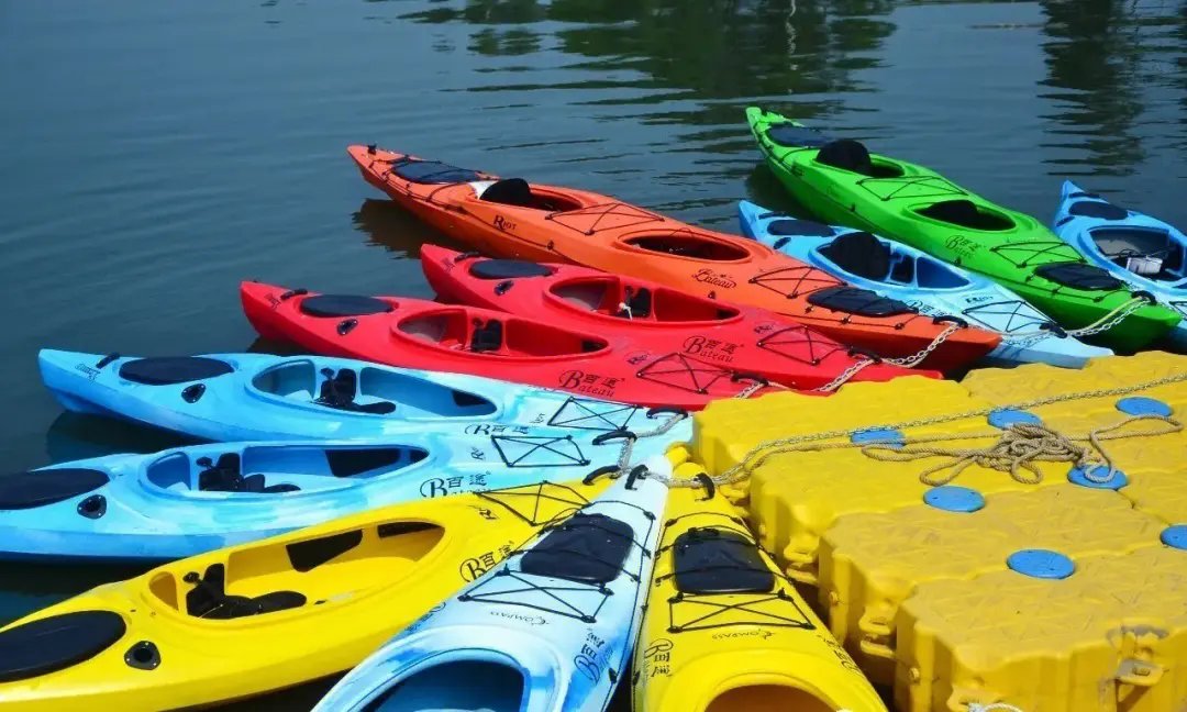 Embrace the Sun: Sunplus Kayaking Team-Building!

In line with our motto 'May the Sun brighten Innumerable Homes,' the Sunplus team recently embarked on an exhilarating kayaking adventure. 
#SunplusTeam #RenewableEnergy #KayakingAdventure #PoweroftheSun