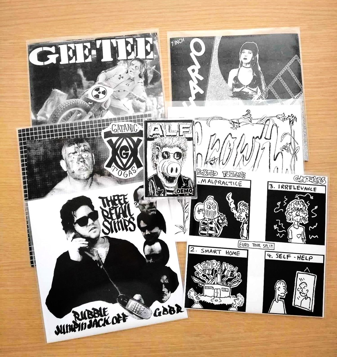 goodbyeboozy's tweet photo. Some Copies the New Records is available in Bandcamp !! vinyl / Tape and digital !! https://t.co/3pDG9ltrlh
Thanks!! https://t.co/6KpL4qKDac