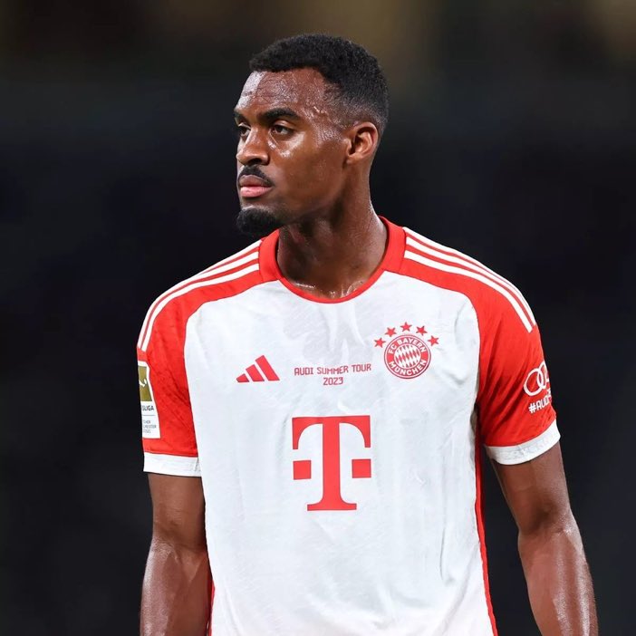 Azeez6542's tweet image. 🚨 Manchester United have registered an interest in signing Ryan Gravenberch but can't make a formal move until they can sell someone. [@ManUtdMEN] #MUFC