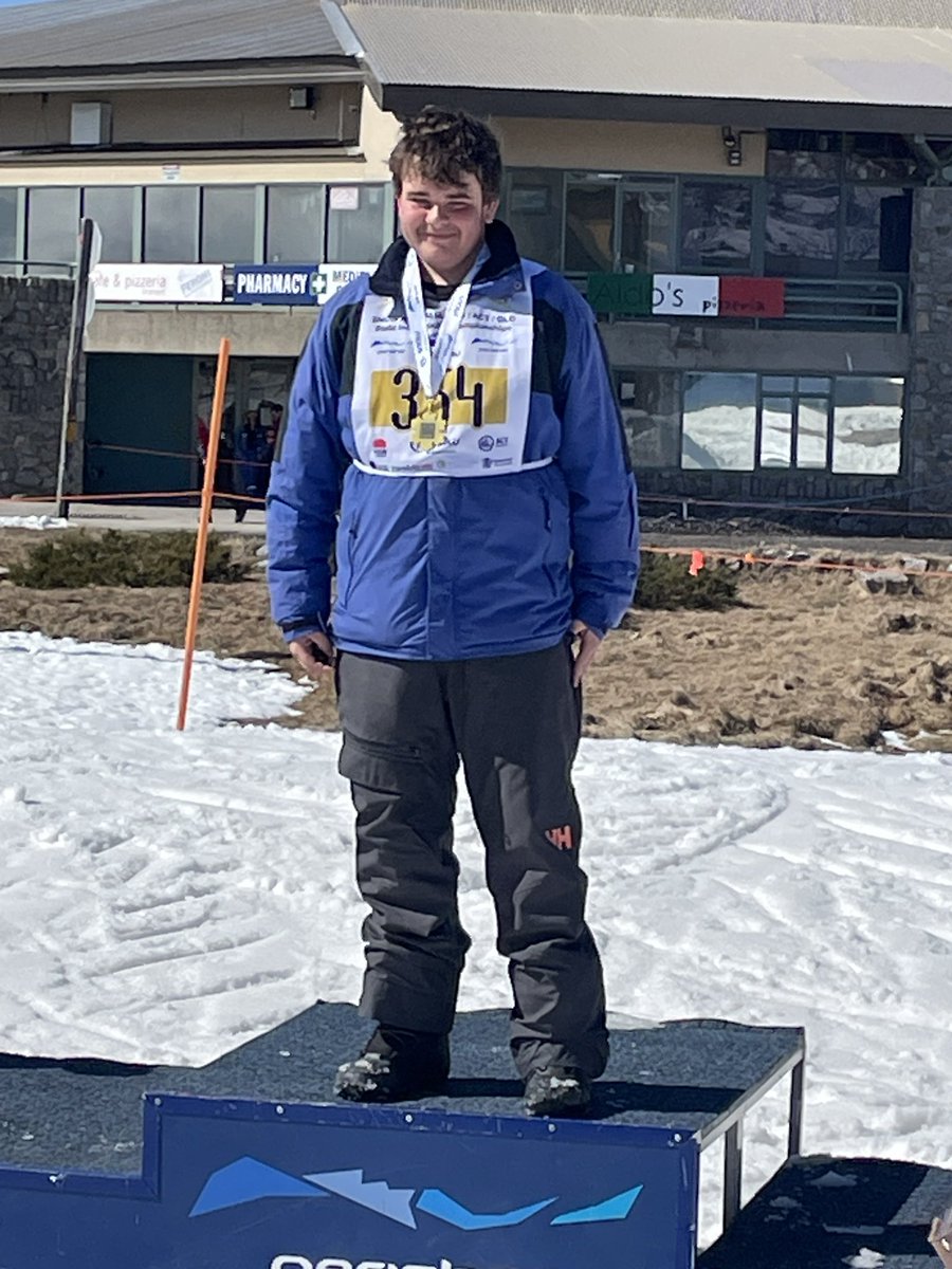 Congratulations to Jarvis Smoker who won Gold in Snowboard GS Multiclass at the Snowsports State Championships