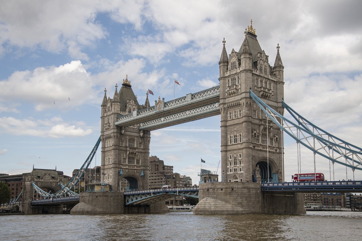⚠️August Bank Holiday works

This weekend, there are essential maintenance works taking place on Tower Bridge. We remain open as a visitor attraction, but you will need to arrive at the Bridge from the north, ie. the Tower of London side, in order to reach our Ticket Office (1/2)