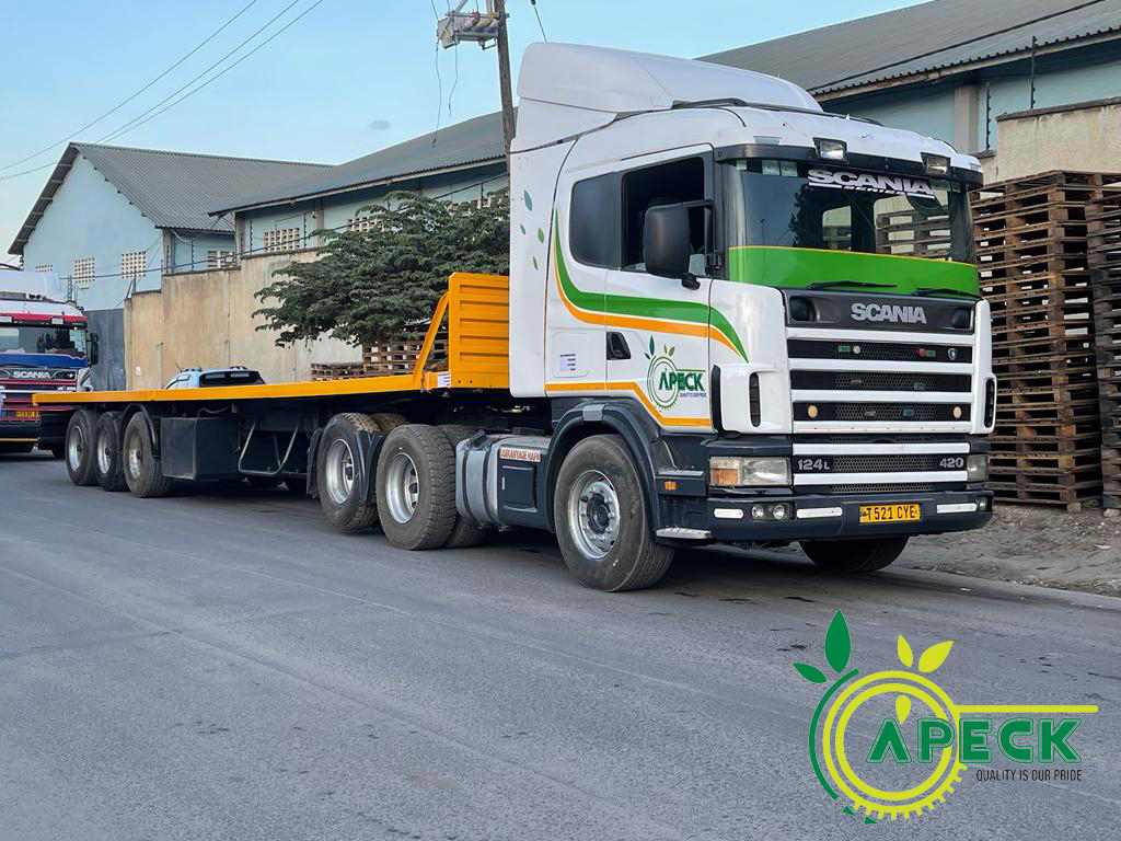 apeckintl's tweet photo. Revving up to load goods for our valued customer, as we ensure seamless logistics for all our clients. 🚛💨

Together, we're propelling the world forward, one delivery at a time. Let's keep the wheels of progress turning https://t.co/xLYgTPoDyr
