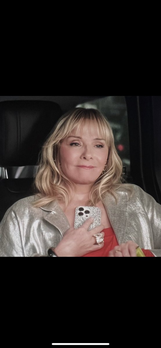 TheRealDeclanK1's tweet image. #AndJustLikeThat the queen is back ❤️❤️ #SamanthaJones