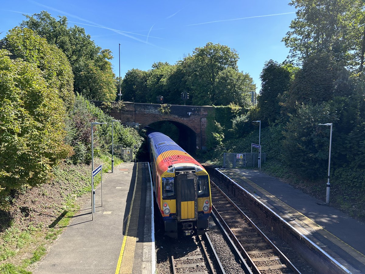 Calling any Guards/Conductors out there! Today is my last day of traction, which means next week I begin my route learning. Does anyone have any helpful tips and tricks for effective route learning? #twitterguard