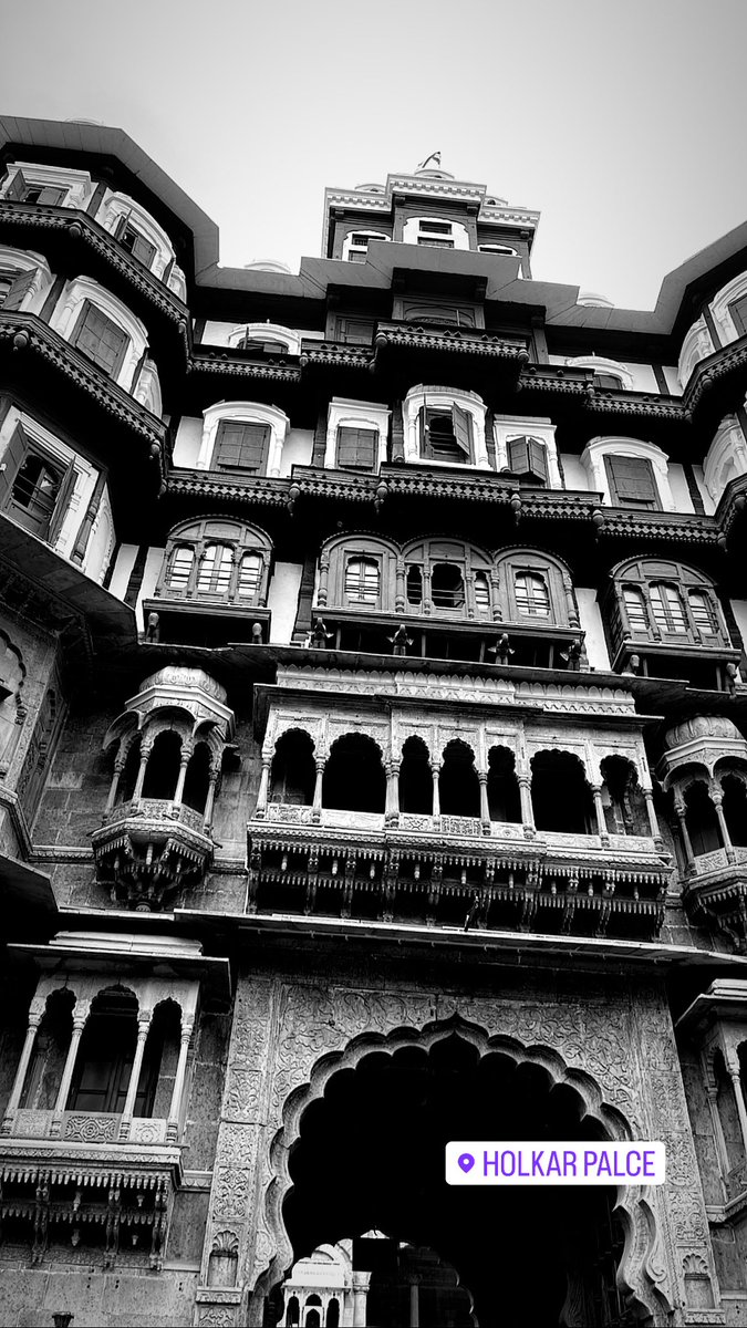 Abhijee62507296's tweet photo. #माझाक्लिक #होळकर_वाडा #indore #clean_city https://t.co/I5MdvHcnbz