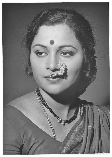 SoumyaS81371's tweet photo. Famous Marathi film actress Seema Dev passed away at the age of 80 in Mumbai.
#Seemadev #actress https://t.co/7xqFjq15yE