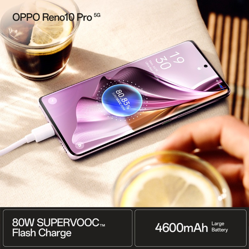 OPPOMalaysia's tweet photo. One of the best Telephoto Portrait Smartphones at RM2,000 price range โ OPPO Reno10 Pro 5G โญ
Shop now & get free OPPO Enco Buds2: https://t.co/JYQGg2TwBz
*Promotion valid from 26 Aug to 17 Sep 2023 only. T&Cs Apply.
#OPPO66PotretMalaysia #66MerdekawithOPPO #TeamPortraitExpert