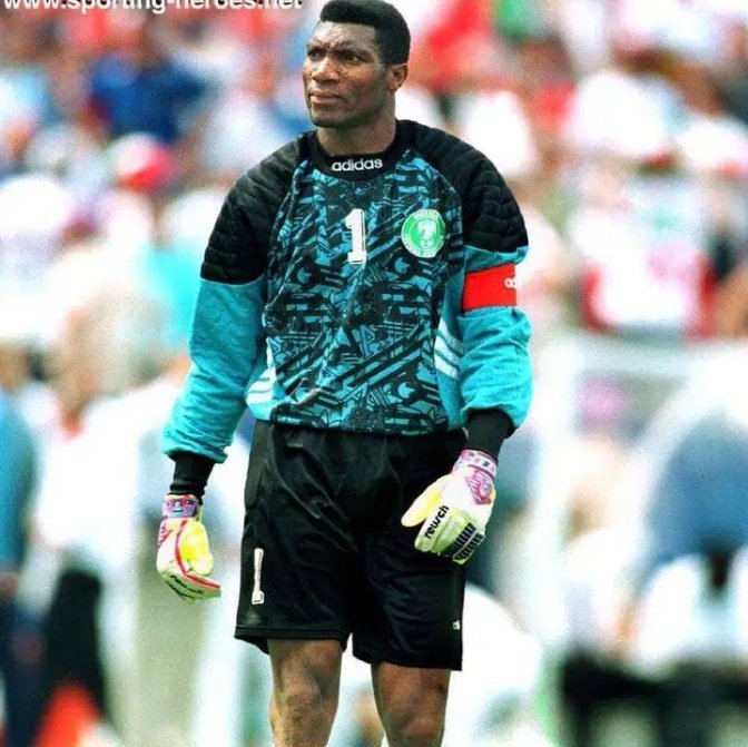 Happy 60th birthday to legendary Nigerian goalkeeper Peter Rufai. Rufai represented Nigerian 65 times in a career that lasted for 20 years from 1980-2000, in club football he played in, Portugal, Spain, the Netherlands and Belgium.
#SheikhJassim #NYSC #Prigozhin #LUTON