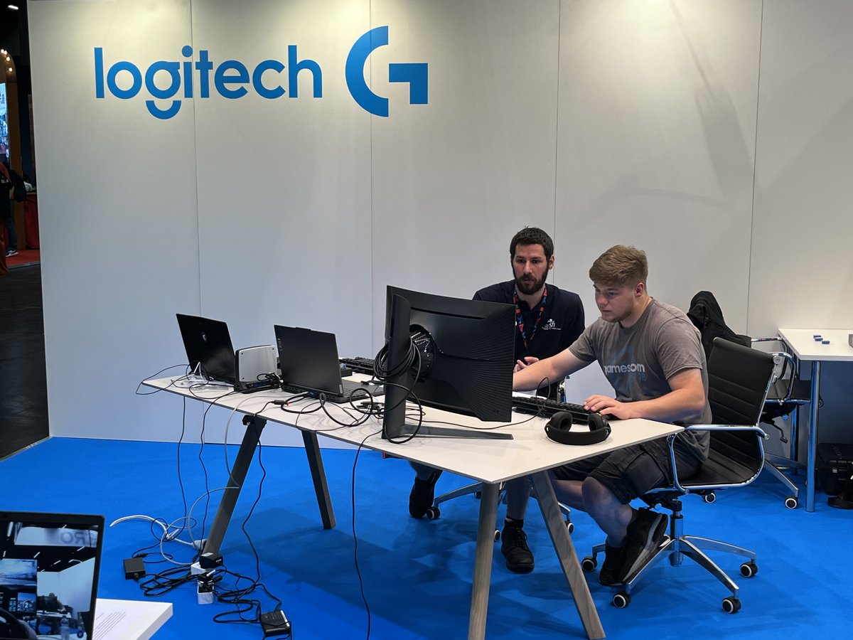 EsportsSRL's tweet photo. Off to a flying start at #gamescom2023 with @LogitechG @LeroCentre doing #esports #science Great to be back. @PessLimerick @Dr_MarkCampbell @UL @AntoineDupuy_ @SarahCregan6 @John_Joyce15 @t_smithies. https://t.co/qqSl7N25qC