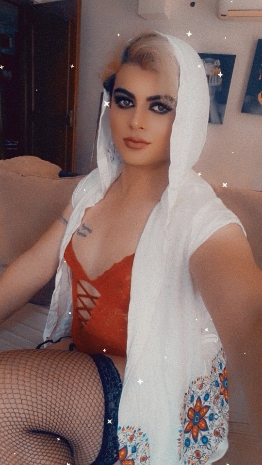 DelindaTur76378's tweet photo. #corlutravesti günaydınlar. https://t.co/NO2YiKsAD0