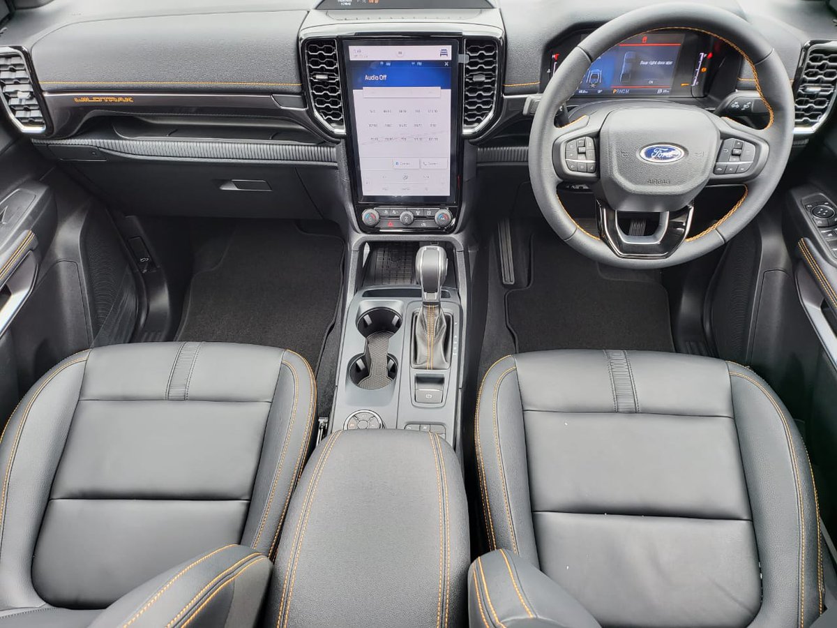 Autoboxmotor's tweet photo. Style, elegance,speed,power 💥
All beautifully crafted by the beast down here..
The 2023 brand new ford ranger now available in our stock for sale..

Visit us today along Ngong Road Next Marsabit plaza or Call us on 0713155155/0713144144/0710786786 https://t.co/tz5dMz8rjx