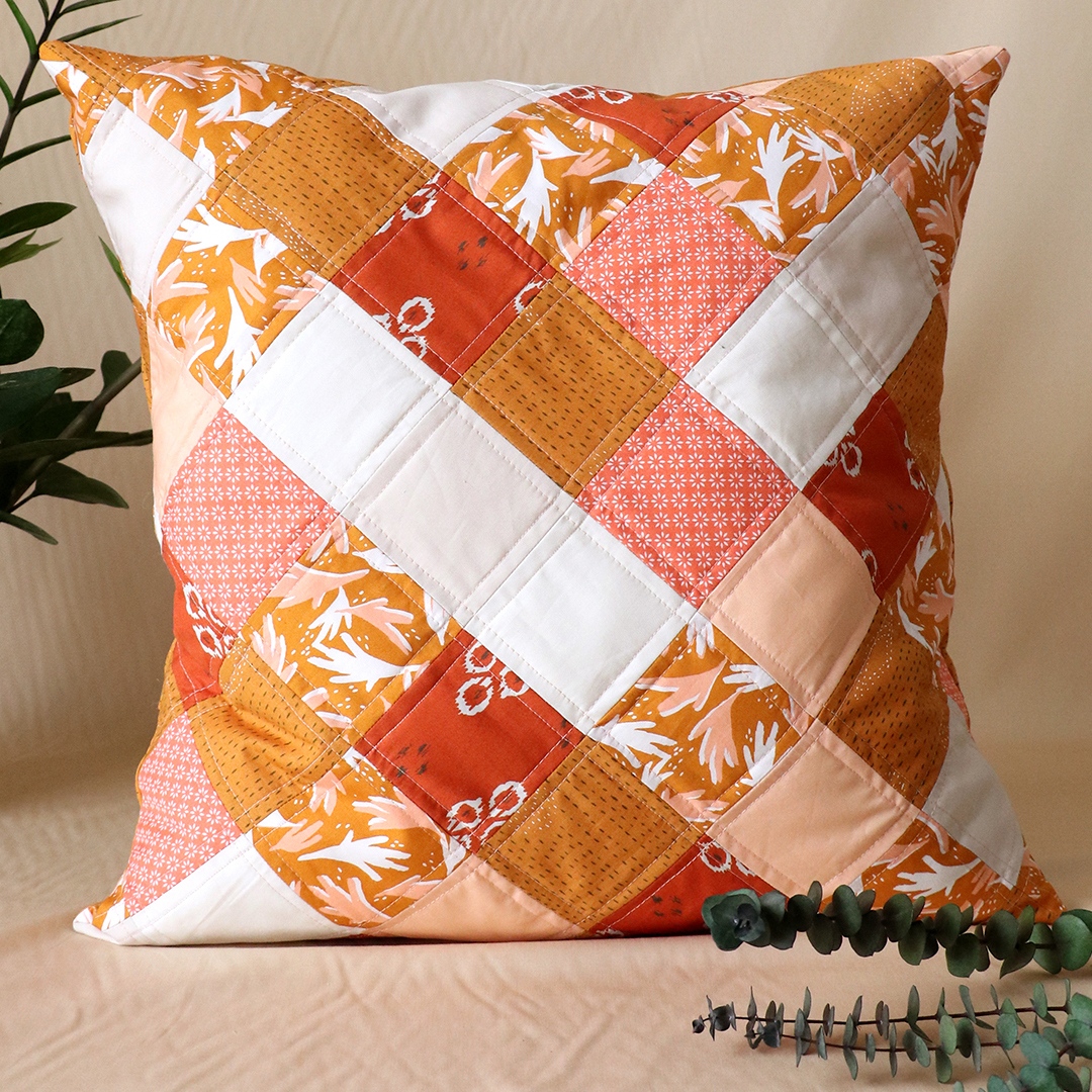 ArtGalleryFab's tweet photo. ✨Have you ever tried this technique for crafting a 9-patch block? The outcome is simply stunning.
Check out our blog for all the details: https://t.co/hqIWD7aW6t
#PatchworkMagic #StripPiecingWonders #DIYCrafts #QuiltedPillow #HandMadeIsBetter #ArtGalleryFabrics https://t.co/BNAW50RXGX
