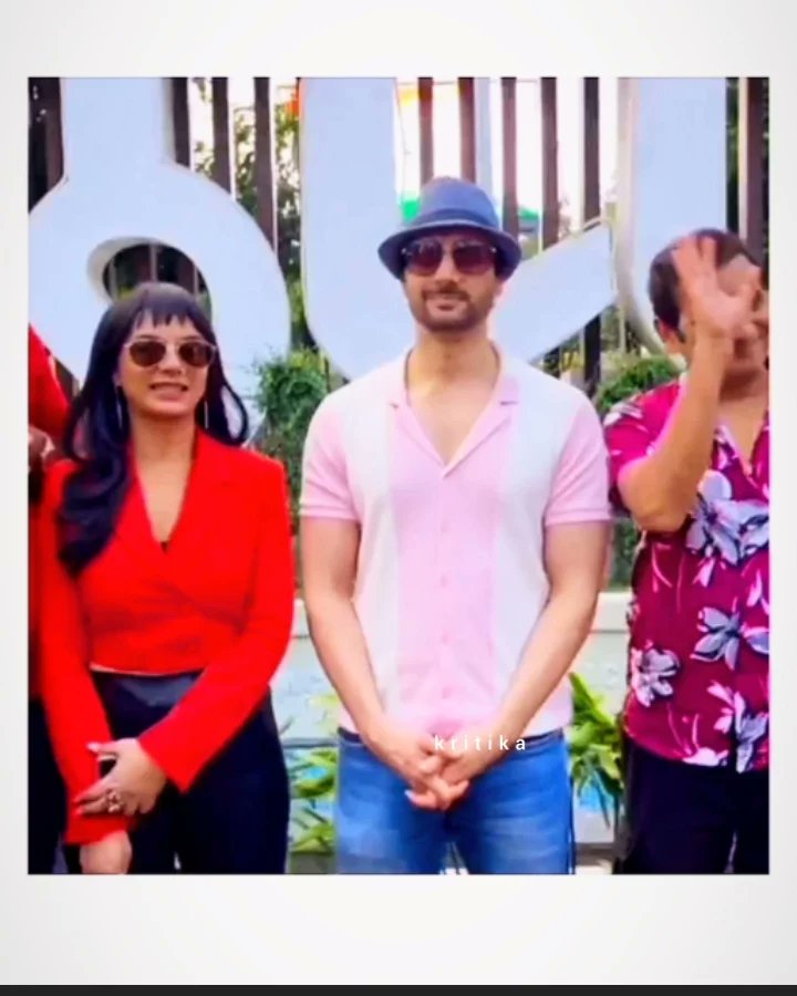 Kritika Aham (@ahem_karn) on Twitter photo Some Cute Captured Moments From Indore Promotions <a href="/AhemSharrma/">Aham Sharma</a> You are Such a Rockstar In every Style๐ธโค
#AhamSharma
#ActingKaBhoot #AhamasAkki Some Cute Captured Moments From Indore Promotions <a href="/AhemSharrma/">Aham Sharma</a> You are Such a Rockstar In every Style๐ธโค
#AhamSharma
#ActingKaBhoot #AhamasAkki
