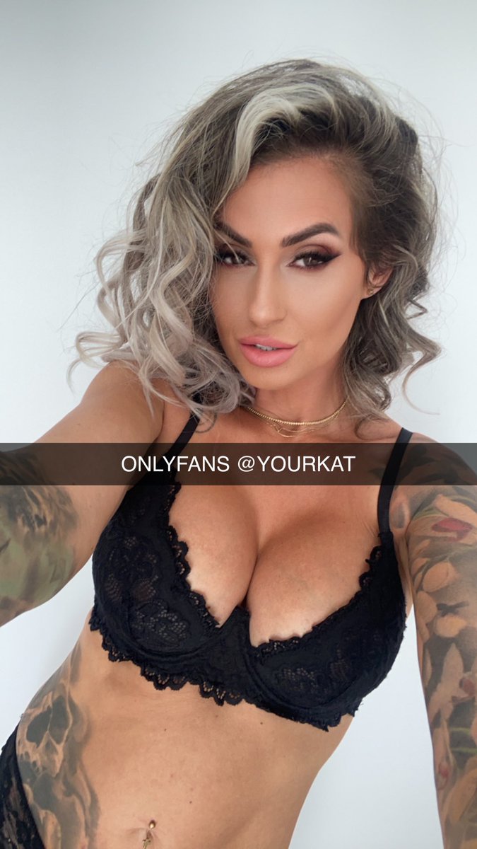Katty Kat (@kattykatyourkat) on Twitter photo 