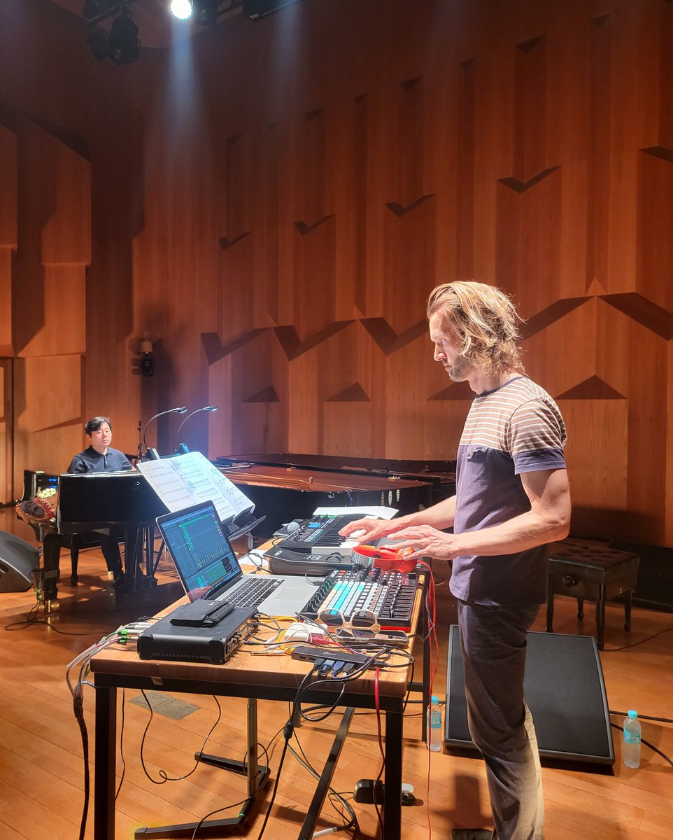 gprokofiev's tweet photo. Very excited to announce new collaboration with two remarkable Korea Musicians: Pianist: Jongh-Wa PARK, &amp; Geomungo player: Yoon-Jeong HEO. https://t.co/frhEyEpjFm