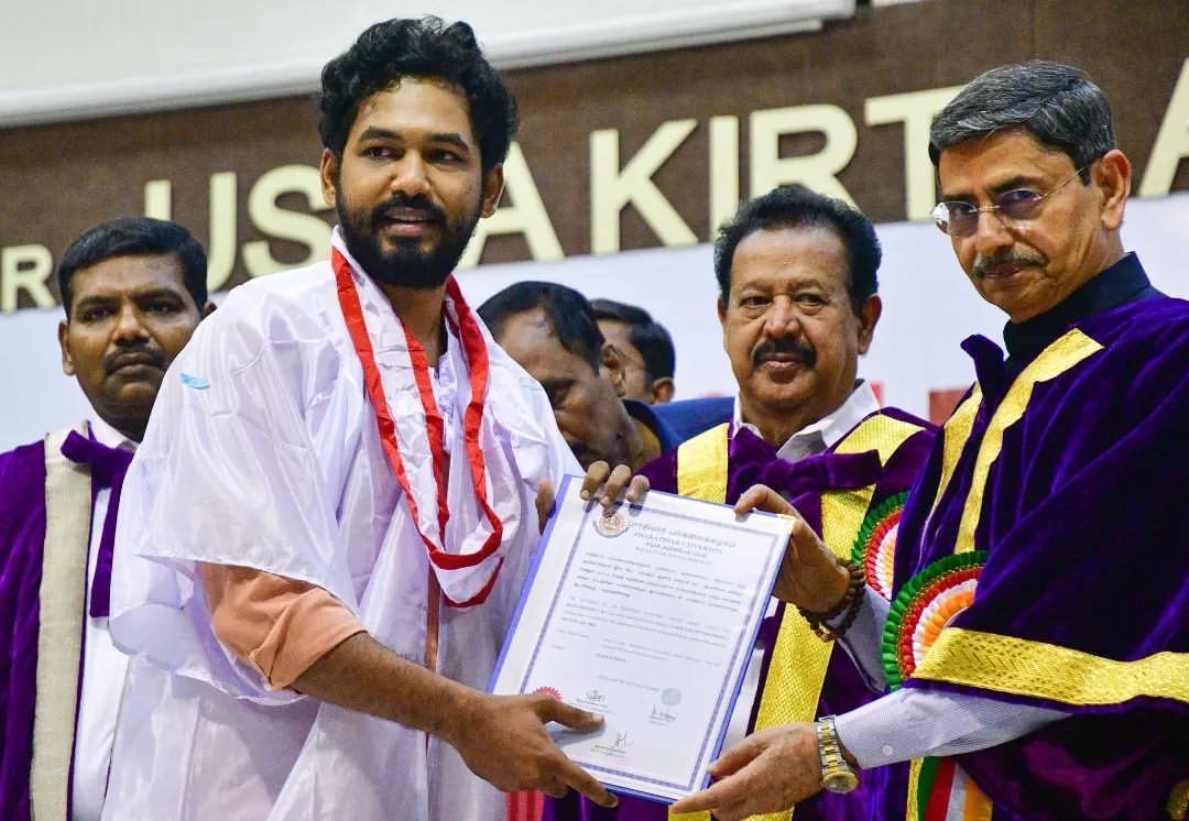 Adhi Annan receives doctrate certificate from Tamil Nadu Governor R.N. Ravi during the 38th convocation of Bharathiar University in Coimbatore!! Congratulations @HiphopTamizha Adhi anna
#DrHiphopTamizha #DrHiphopTamizhaAdhi

#HiphopTamizha #AdhiAndJeeva #No1FanofHiphopTamizha