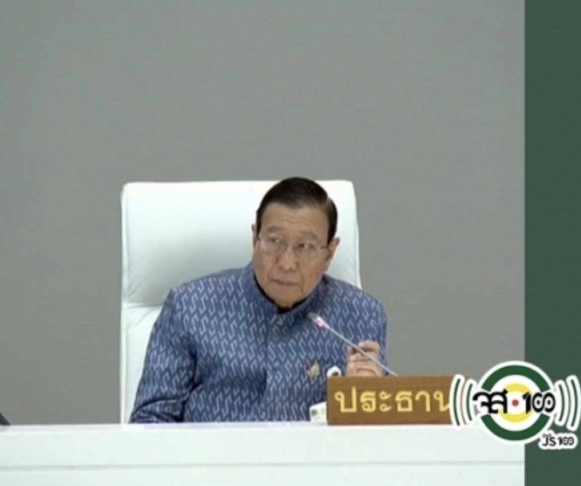 fffonnn_fn's tweet photo. @suthichai ท่านประธานวุฒิสภา ไม่ผูกไทด์ค่ะ😏🤷🏼‍♂️ https://t.co/QMRcZhZ6NI