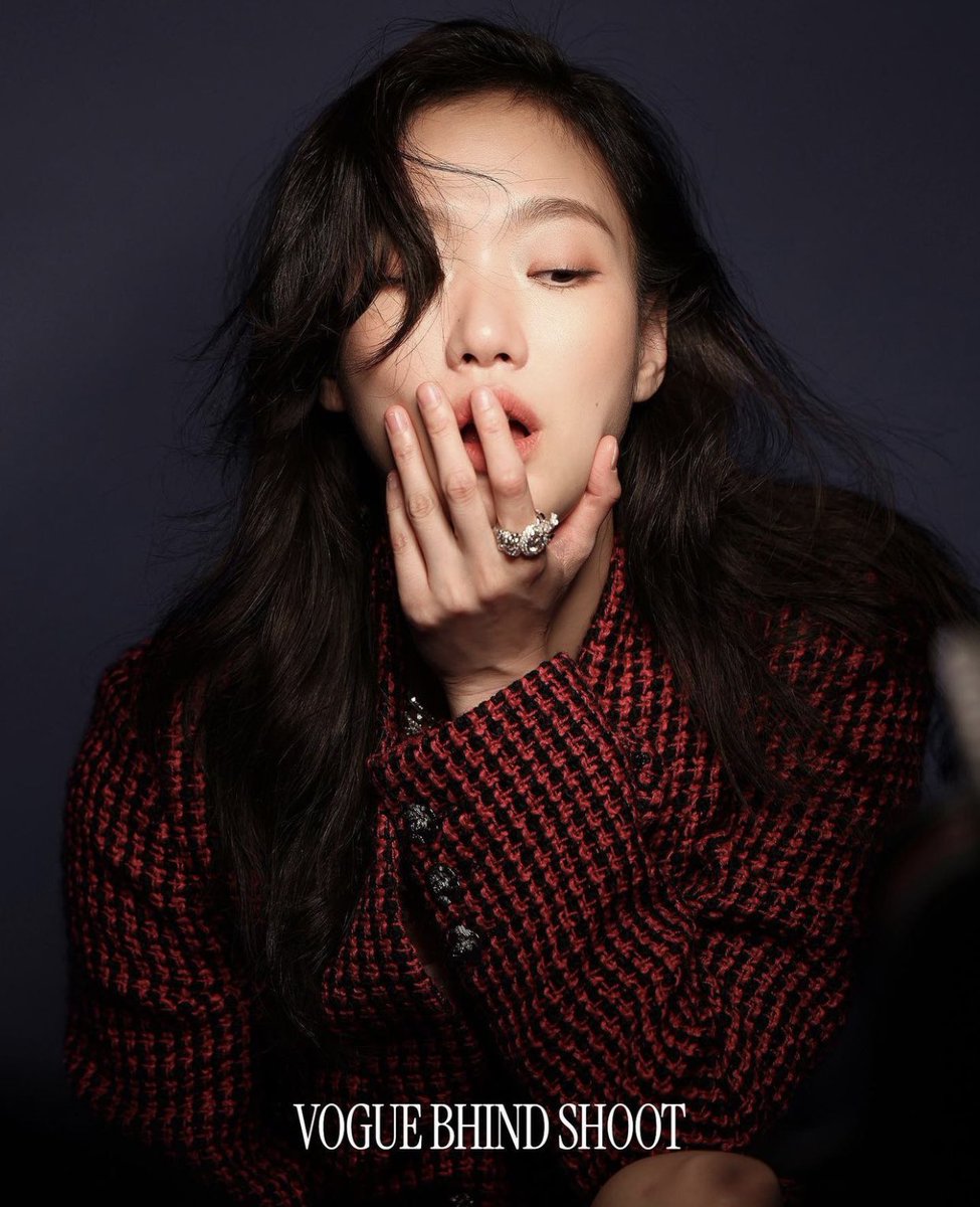 bh인스타그램 게시글 #김고은
OMGOMG......비상