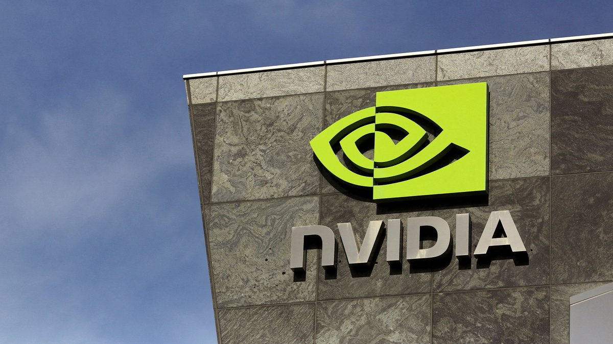 randgroup's tweet photo. #NVIDIA released its Q2 results yesterday with the report highlighting the fact that the chipmaker is smashing the lions share of profits in #AI

I break it down a little more in this thread.

🧵 👇 https://t.co/ECHaTze2Pr