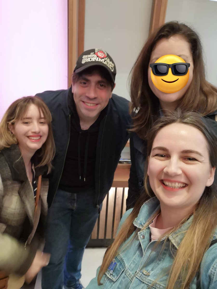 FrenchHomeBase's tweet photo. Happy birthday to the great @DannyJolles that we had the chance to meet this spring ! Go watch his show on YouTube to celebrate him ! 🎉🎂✨ https://t.co/OoqWJtld2Q