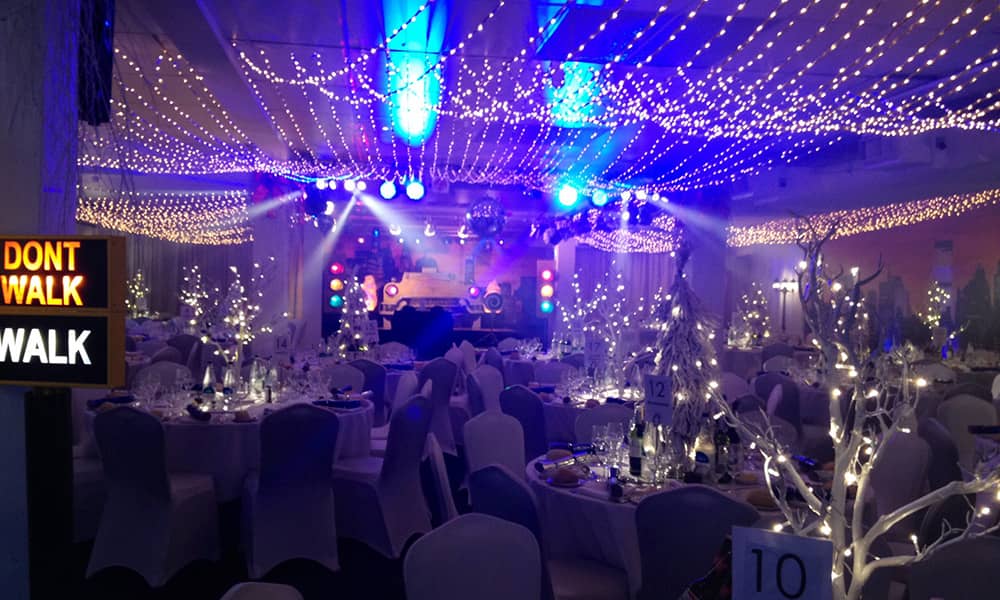 Enjoy Christmas – AT DOUBLETREE BY HILTON LONDON ELSTREE. Joiner Party Nights – Christmas at the Movies. Celebrate this Christmas with your friends, family and colleagues at one of our fabulous Christmas movie themed party nights. christmas-venue.com/venue/elstree-…