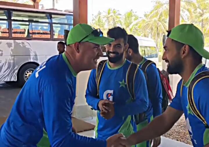 shadab0707_'s tweet photo. Mickey Arthur joined the Pakistan Cricket Team in Hambantota 🫶
#PakvsAfg #TeamDirector https://t.co/3C2WVLPkdX