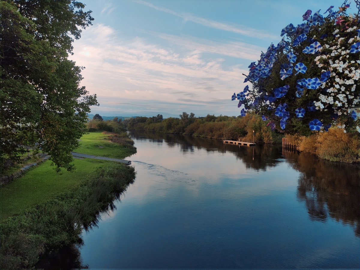 jlesther's tweet photo. O'Dwyer's bridge - River Abbey #Ireland #mobilephotography @POCOGlobal #photography #River #Travel https://t.co/jky3vJFYYj