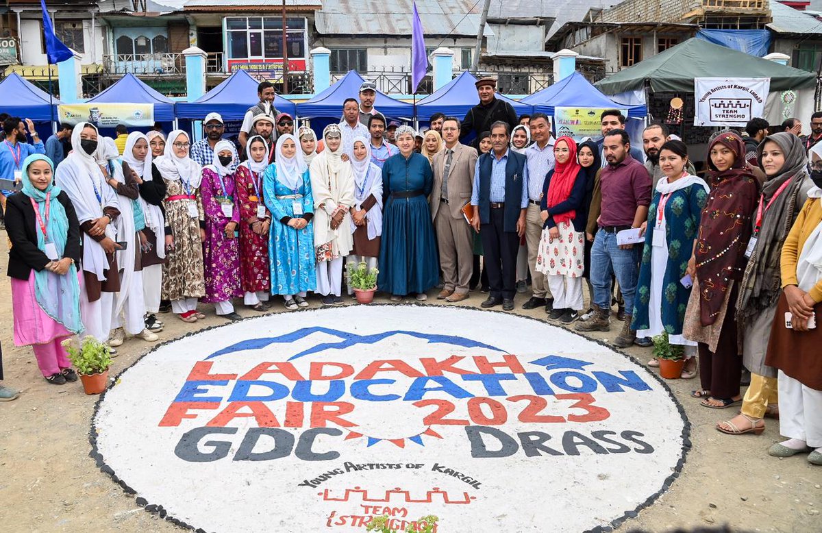 At the #LadakhEducationFair with the students and faculty of <a href="/GDC_DRASS/">GDC DRASS</a>. Stalls by Departments, banks and Students to sensitise and facilitate visitors , besides the sessions being taken by experts and officials
<a href="/DIPR_Kargil/">DIO Kargil</a> <a href="/DIPR_Leh/">DIPR Leh</a> <a href="/LAHDC_Kgl/">LAHDC Kargil</a> <a href="/ddnewsladakh/">DD NEWS LADAKH</a> <a href="/EduMinOfIndia/">Ministry of Education</a>