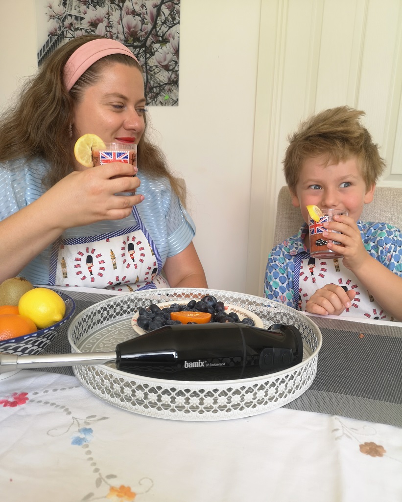 FrenchieMummy's tweet photo. ad๐๐ Summer Giveaway - WIN A BAMIX BLENDER WORTH ยฃ199! ๐๐
To enter RT & FOLLOW @FrenchieMummy
https://t.co/zm8rqU1CNO
#giveaway #FreebieFriday #winit #competition #ukgiveaway #blenderfood #bamix https://t.co/ShHCE8fSF7