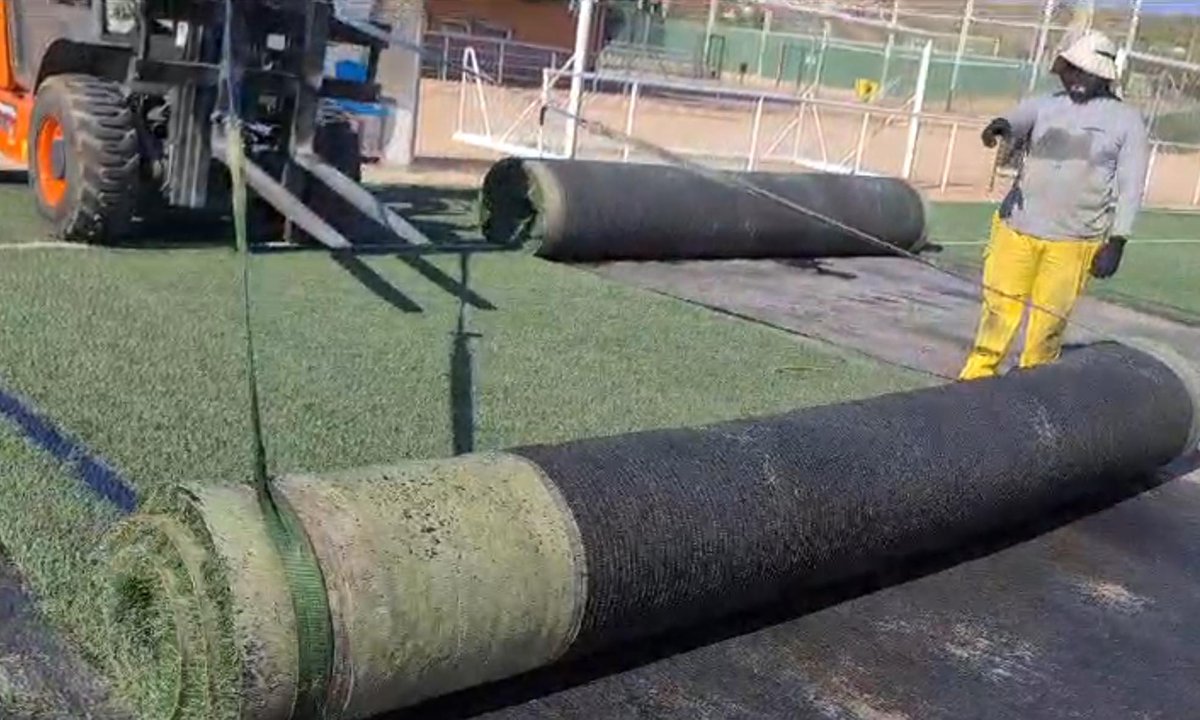 aytocabanillas's tweet photo. TRABAJOS DE REPARACIÓN EN EL CÉSPED ARTIFICIAL DEL CAMPO DE FÚTBOL MUNICIPAL "RAMIRO ALMENDROS"

El Ayuntamiento destina casi 14.000€ a solventar blandones y hundimientos que venían detectándose en el principal terreno de juego de la localidad

https://t.co/345eY7DuAv https://t.co/r27qAbb6AP