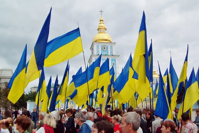 CFWinchester's tweet photo. Today is Ukrainian Independence Day!

We're proudly working with @WinchesterCity to create a group of volunteer Ukrainian translators to assist at events for Ukrainians in the Winchester area. Are you able to help out?

Find out more below: https://t.co/6Du2totjJ6 https://t.co/U8hBNvMyzj