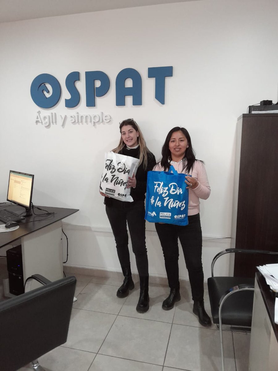 UTTAturfyafines's tweet photo. Las hijas e hijos de nuestros afiliados de #OSPAT en Santa Fe, Rafaela y Mendoza, también recibieron sus regalos por el #diadelaniñez

#UTTAPresente https://t.co/EAGwAG1DJX