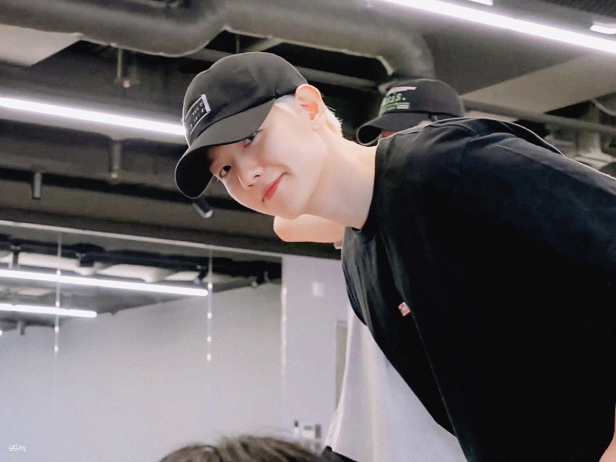 달큥 tweet media