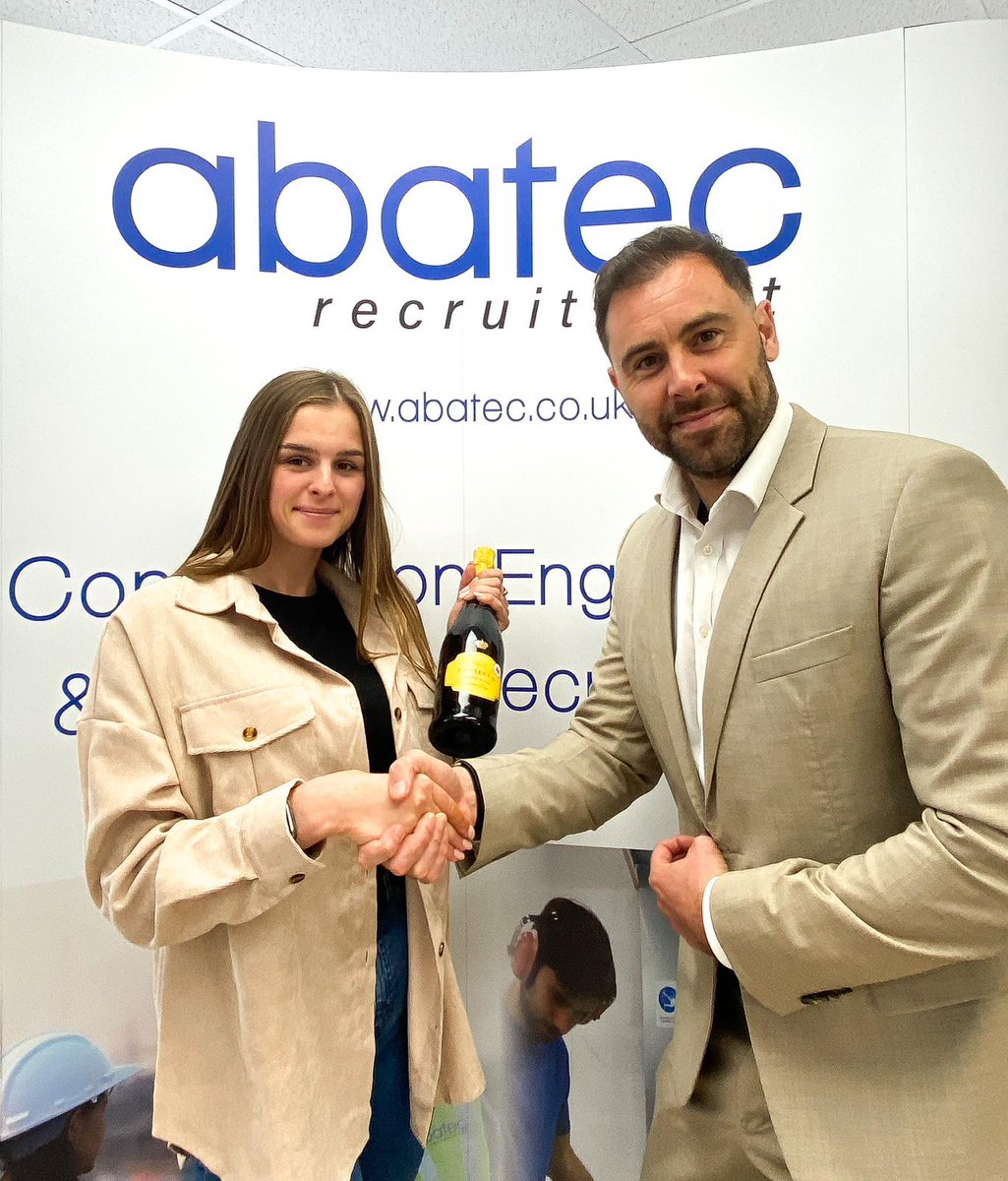 Another milestone achieved! Congratulations to Tanya for excelling and officially joining the abatec family. 🎉