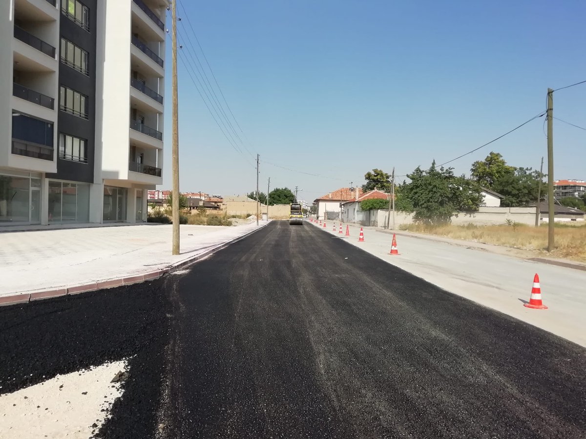 hkilca's tweet photo. 🚧Doğuş, Hacıhasan, Çatalhüyük…

Sokak ve caddelerimizde sıcak asfalt serimlerimiz devam ediyor. Planlamamız dahilinde mahalle mahalle tamamlayarak ilerliyoruz. https://t.co/mHqJxTkcUT