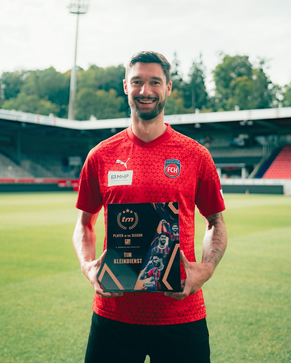 FCH1846's tweet photo. #TK10 = 🐐
🔴🔵 #NurDerFCH https://t.co/55xKDiibS0