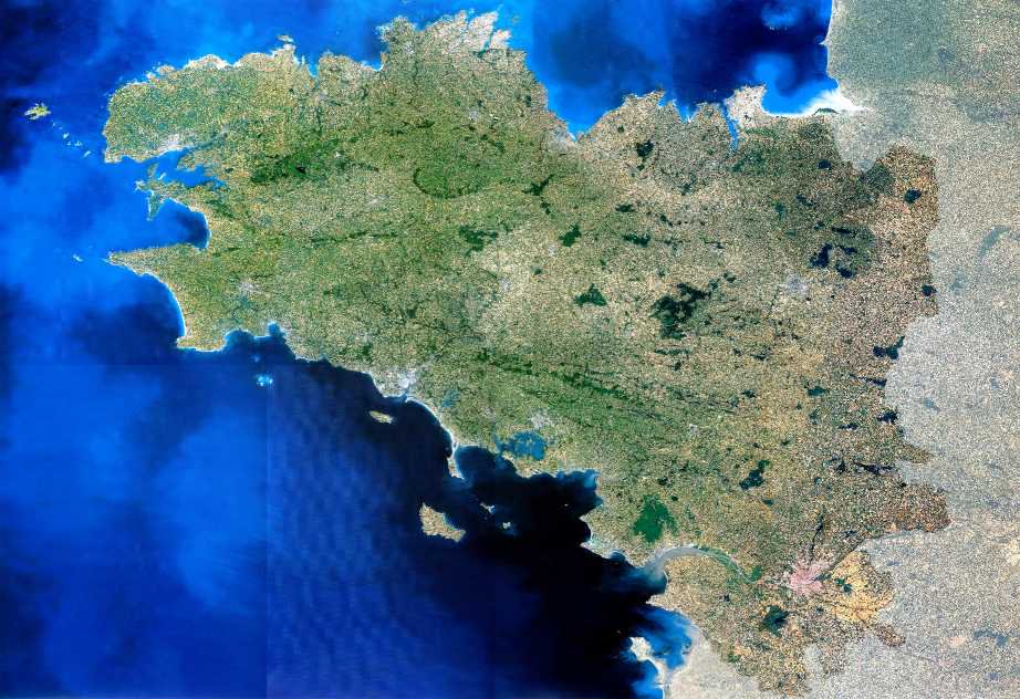 Breizh

Gorread : 34 023 km²

📷 Landsat 5, NASA/NOAA  

#Breizh #BZH5 #44BZH