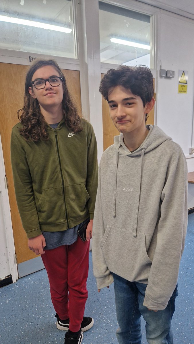 Congratulations to our Year 10 students, Isaac on his Grade 9 in GCSE Statistics and Niall on his Grade 6 👏