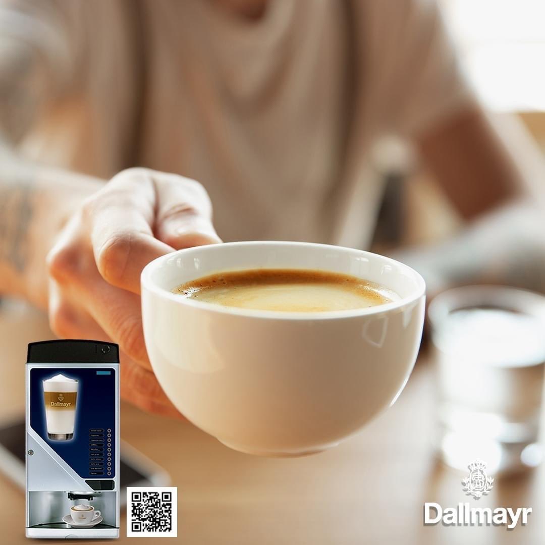 DallmayrJo's tweet photo. Happiness is a cup of coffee 😍☕
Contact us to inquire about our machines or get our capsules:
0790767761
#espresso #hot_chocolate #american #macchiato #latte #lemon_tea #karak_tea #coffee #coffeegeeks #coffeebreak #coffeelover #coffeetime #lifestyle #coffeeshop #jordan https://t.co/YdAvpKDxNx
