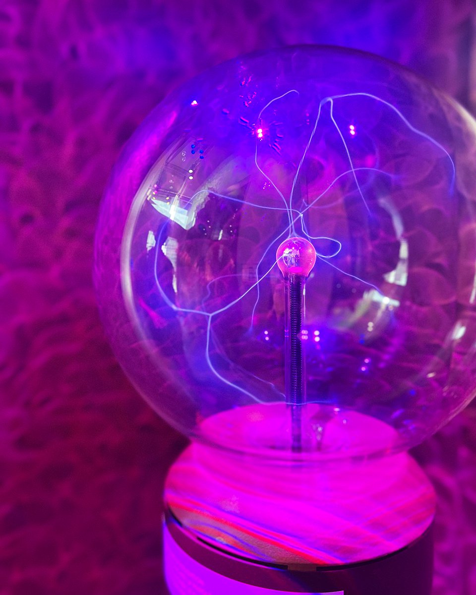 Espace_sciences's tweet photo. [#LaboMerlin] Et si on allait faire des expériences scientifiques au Laboratoire de Merlin aujourd'hui ?
#JeudiPhoto https://t.co/ocWa75FQfG