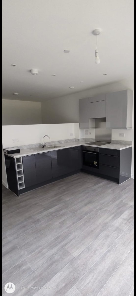 During our duration on site tins and tubs have been recycled back to Dulux, in our efforts to deliver at least 70% recycling throughout all of our live sites ♻️ This target has been set by MD Barry Taylor, we are hoping that we can reach a higher percentage in the future. 2/3