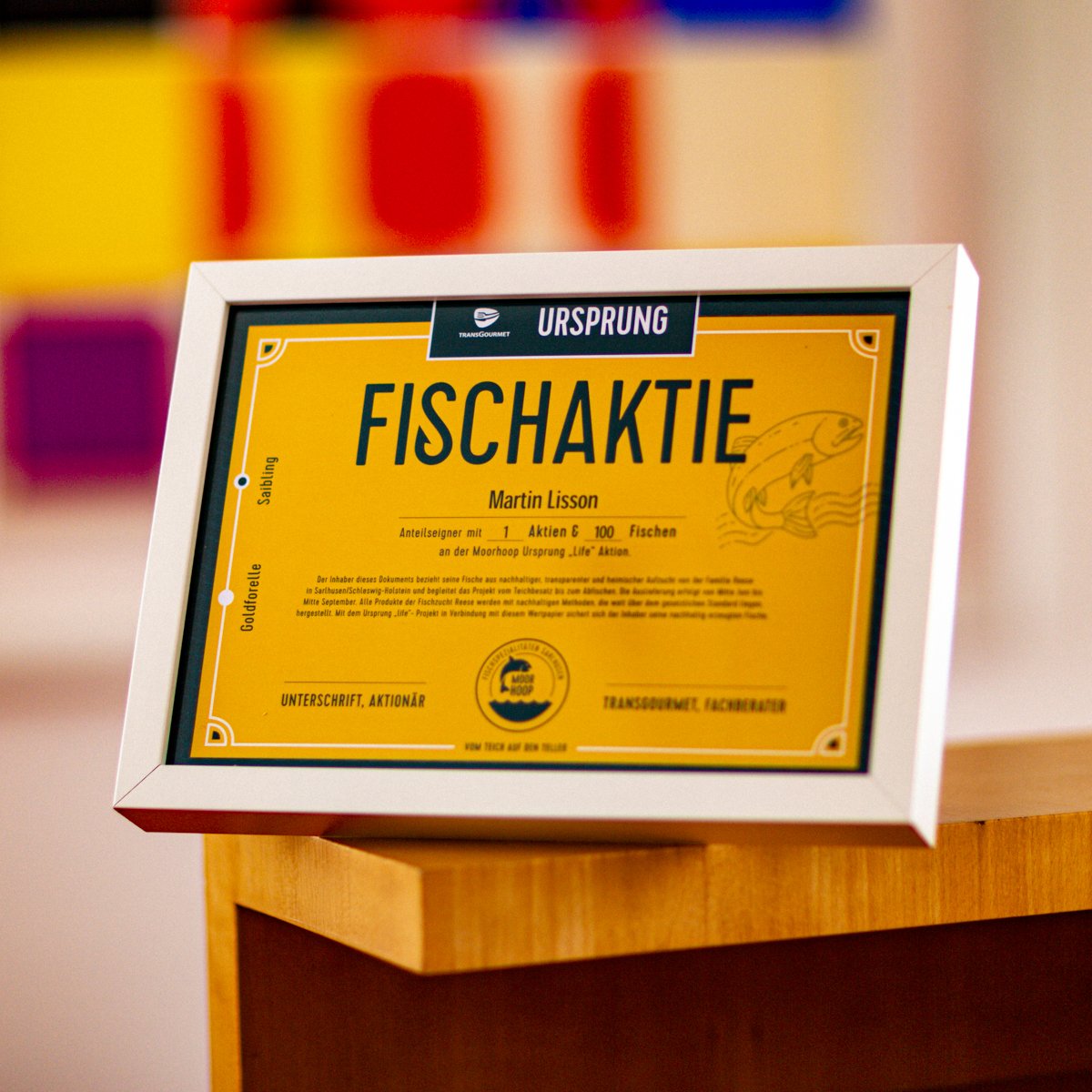 foodservicelab's tweet photo. Vom Teich auf den Teller 🐟 Mit der #Fischaktie erproben wir ein nachhaltiges Einkaufsmodell im Restaurant Ursprung. Mit der Aktie über 100 #Saiblinge sichern wir uns 100% Frische und geben der Fischerei Reese aus Schleswig-Holstein Planungssicherheit. 👉🏼 https://t.co/bXsdBgyeK0 https://t.co/g7gPSTWYaQ
