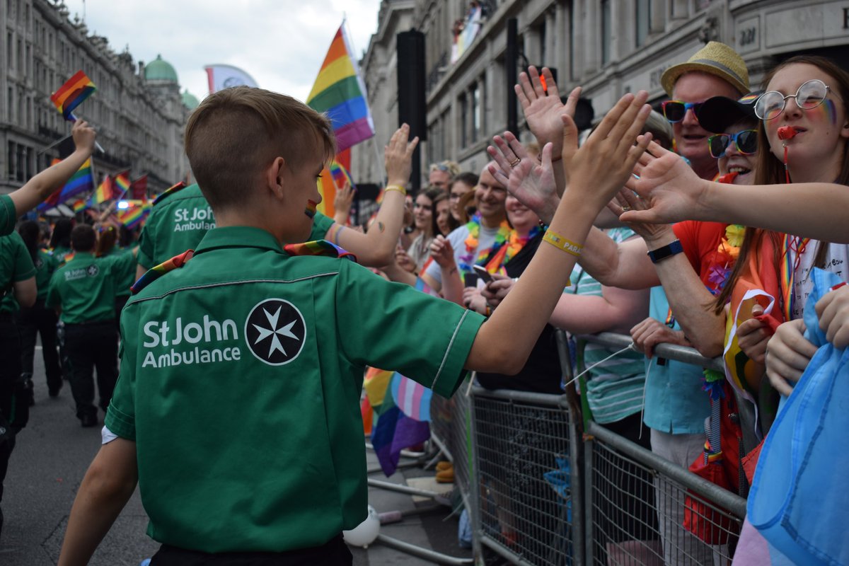 🎉🙌 Congratulations to our amazing St John Ambulance young volunteers who've received results from their exams! 🏥🚑 Your commitment to saving lives, as well as building a brighter future is inspiring. Keep up the incredible work! 🌟👏