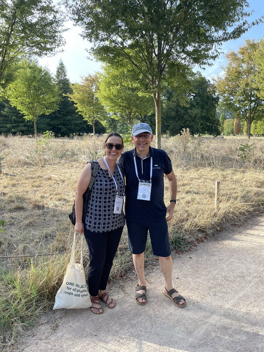 Ground zero where the first spotting of #ThousandCankersDisease on #walnuts was confirmed in #France🇫🇷 & the 2nd country in Europe besides #Italy🇮🇹 (discovery in 2013). 

 🙏 @pascal_frey for being our fearless leader. 

Ask us if you have any TCD❓❓❓

#ICPP2023
#HadziabdicLab