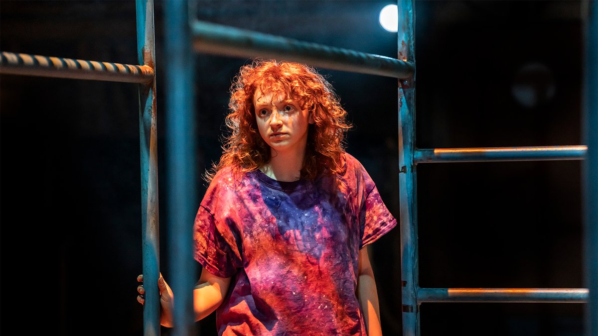 Congratulations to the wonderful Rhian Blundell for <a href="/TheStage/">The Stage</a> #DebutAwards nomination for Best Performance in a Play for LET THE RIGHT ONE IN! 🧛‍♀️

📷 Johan Persson

>> ow.ly/yQbG50PCNgU...