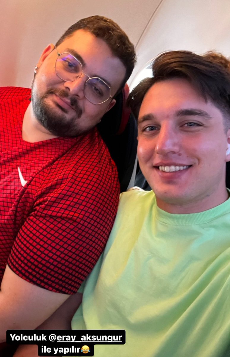 guccukgardes's tweet image. Ağlamıyorum gözüme 2020 tayfa kaçtı :')

#MasterChefAllStar
#MasterChef2020